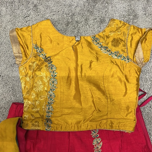 Pink Chaniya Choli - Picture 4 of 4